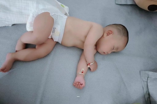 章丘孕妇肚脐周围发青